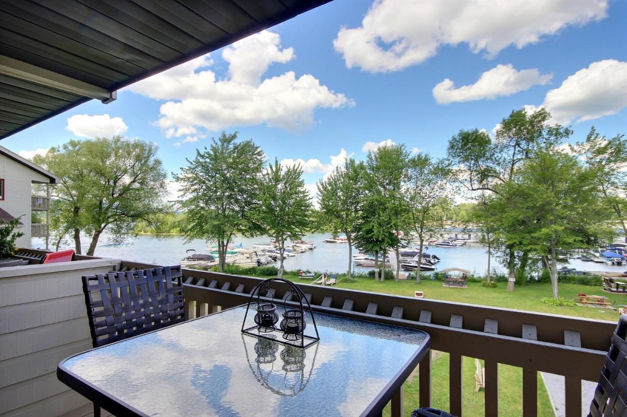 Location Tourisme Estrie - Oberge Du Village Magog Bagian luar foto