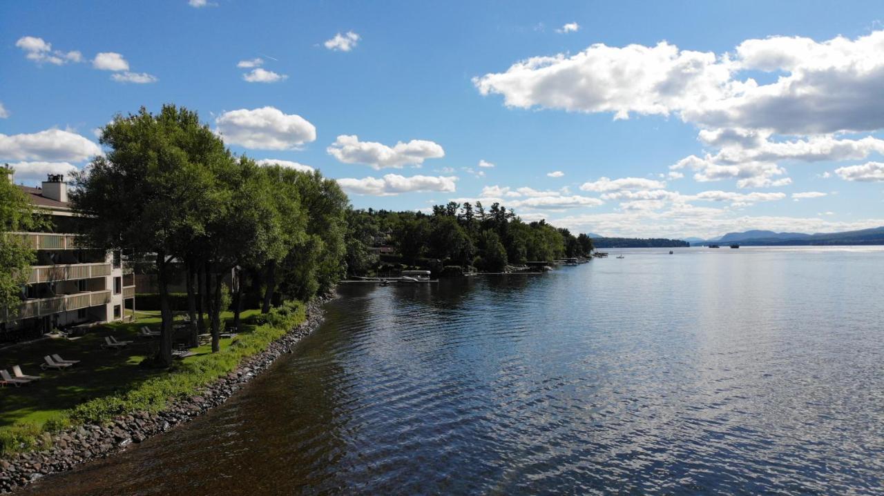 Location Tourisme Estrie - Oberge Du Village Magog Bagian luar foto